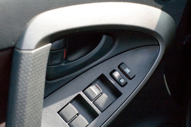 UMW Toyota因为电动窗问题召回2005年至2010年的车款