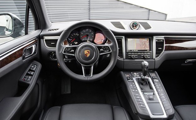 Porsche气疯了！山寨版Macan 众泰T700即将上市！