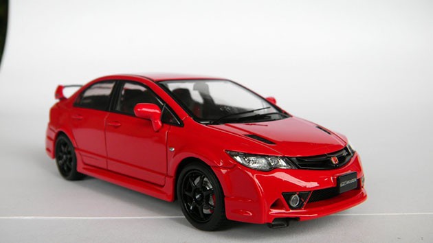 Honda Civic Mugen RR不止跑得快!还可以铲雪!(内附影片)