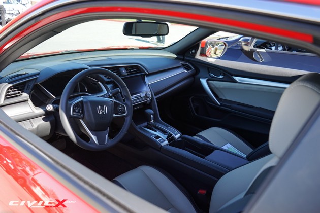 五彩缤纷！Honda Civic Coupe全车系颜色集体展出！