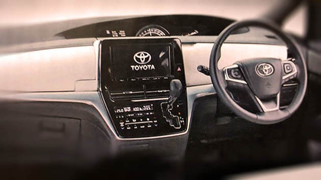 大幅度的小改款！Toyota Estima改款外形和内装照曝光！