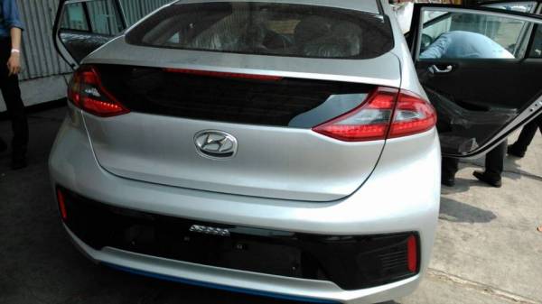 最美Hybrid车Hyundai Ioniq出现在我国！