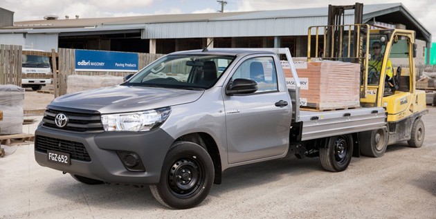 全新Toyota Hilux即将在5月5号发布!