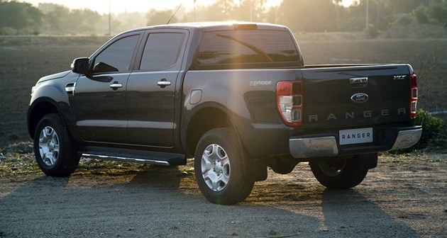 即日起购买Ford Ranger XLT车型即可获得延长保固期及倒车摄像头!