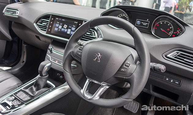 C-Segment涡轮对决！Honda Civic FC对战Peugeot 408！