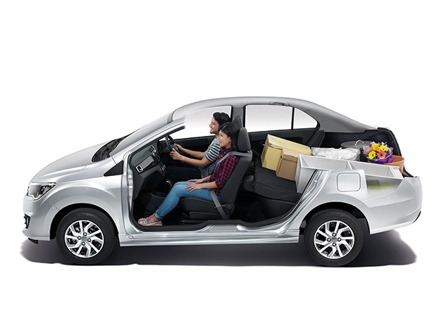 两代Game Changer的对决!Proton Iriz 1.3 EXEC VS Perodua Bezza 1.3 Advance!