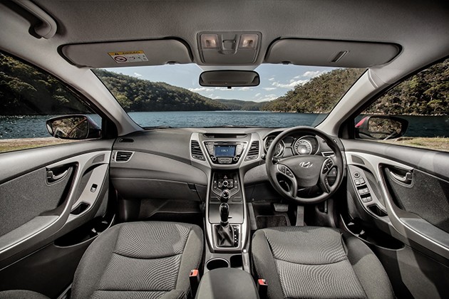 从热卖到滞销！小谈为何Hyundai Elantra为何在我国每况愈下？