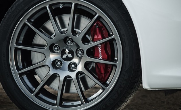 你买的下手吗?天字一号Mitsubishi Lancer EVO开价88,888美金!