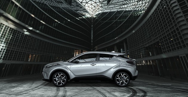 无法比拟的动感!Toyota C-HR最新官方图现身!