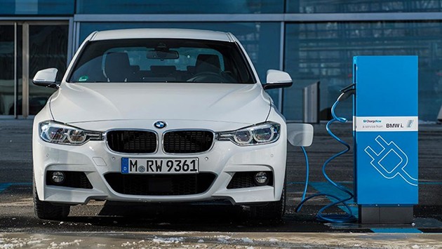 BMW 330e正式在我国发表，你会选择它吗？