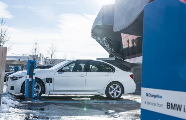 BMW 330e RM248,800开售，你会选择它吗？