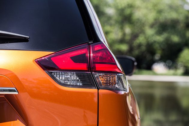 Nissan X-Trail 小改款正式发表, 全新V-Sharp家族脸！