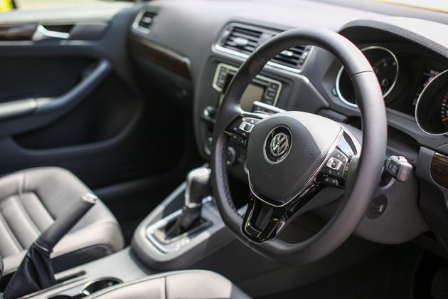 2016 Volkswagen Jetta 首驾，德风依旧浓厚！