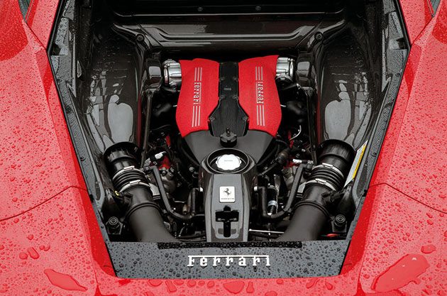 涡轮红马！年度最佳新引擎 Ferrari F154CB 3.9L V8 引擎！