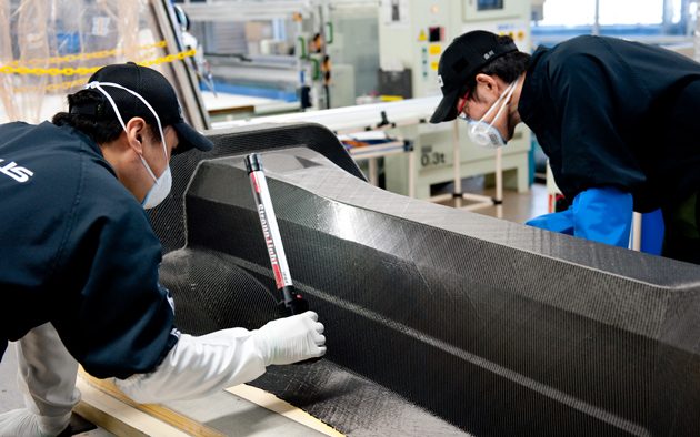 天使之音！带你去看 Lexus LFA 的生产过程！