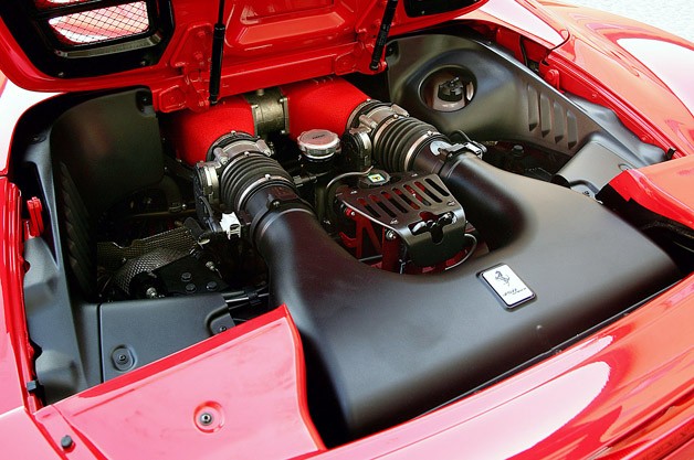 东瀛法拉利对战正牌法拉利！ NSX VS 458 Spider！