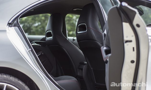 帅气小轿跑， Mercedes-Benz CLA200 