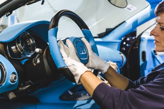 地表最强！ Bugatti Chiron 生产过程首次曝光！