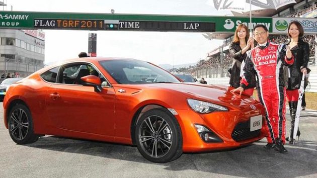 带领Toyota走向世界第一的人： Toyoda Akio 丰田章男！