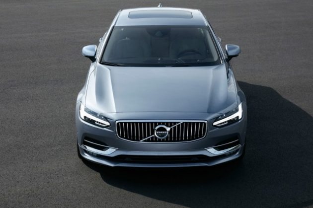 最安全房车! 带你去看 Volvo S90 坦克一般的安全结构!