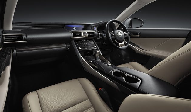 Lexus IS200t 小改款正式登陆大马!价格从RM 306,327.21 起跳!