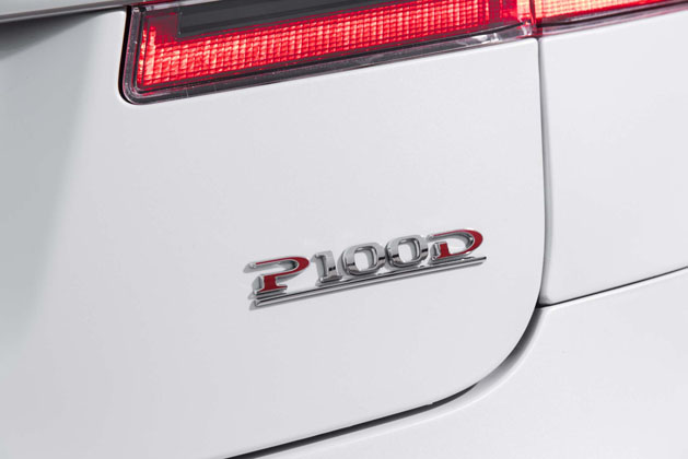 Tesla Model S P100D ，比汽油超跑还要快！