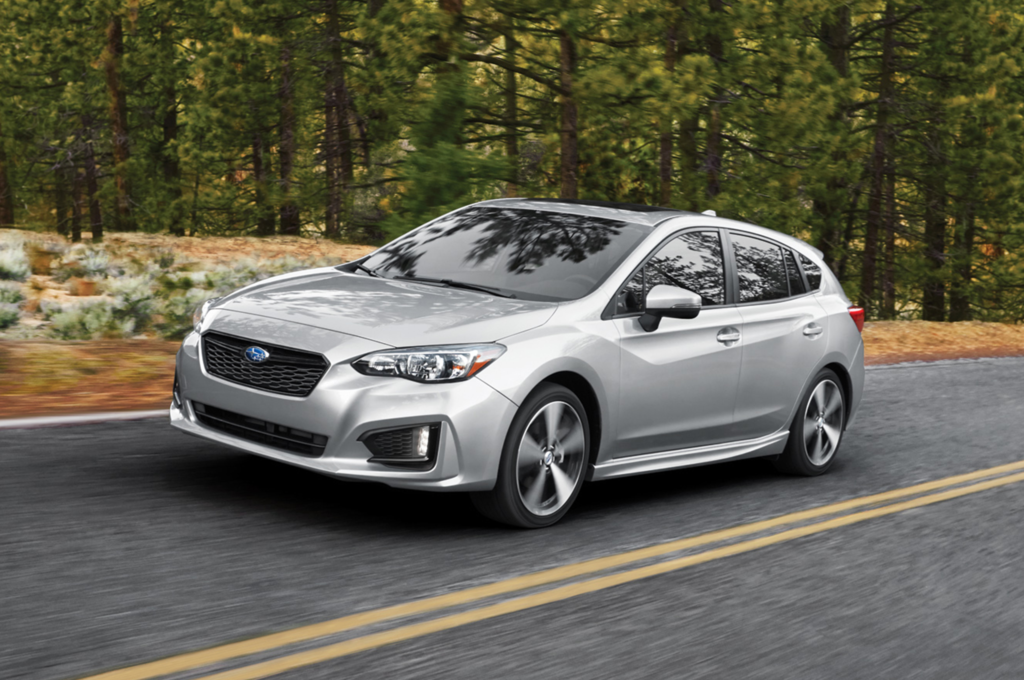 2017 KBB 十大酷车,Mazda3和Civic FC再度入围!