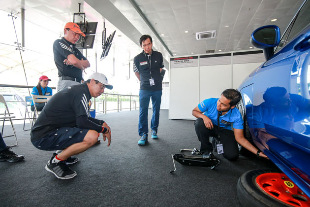 Porsche Malaysia 推介驾驶课程，所有Porsche车款都可参加！