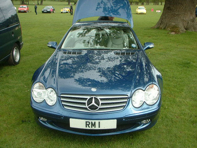 Rolls Royce 专用?玻璃市政府推出 RR 车牌!