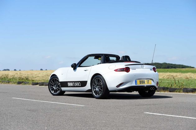 觉得 Mazda MX-5 不够有力？BBR 外挂Turbo Kit是你的解药！