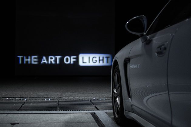 镭射头灯过时了！现在流行 LCD Headlight ！