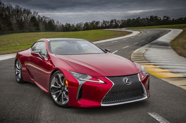 LC500是Lexus第一款10at车型