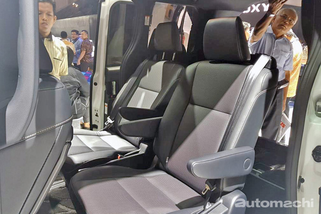 Toyota Voxy 2017 现身印尼车展,来看看实车照吧!