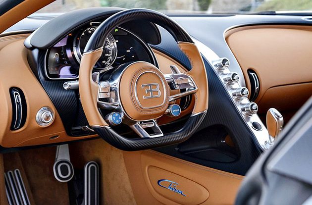 Bugatti Chiron 不止加速霸气，连耗油量都霸气侧漏！