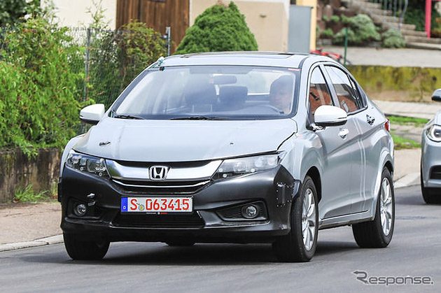 Honda Insight 伪装车疑似被捕获,今年东京车展亮相!