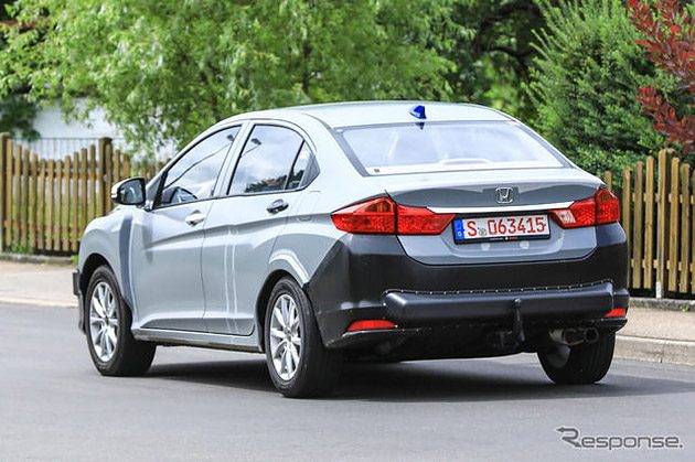 Honda Insight 伪装车疑似被捕获,今年东京车展亮相!