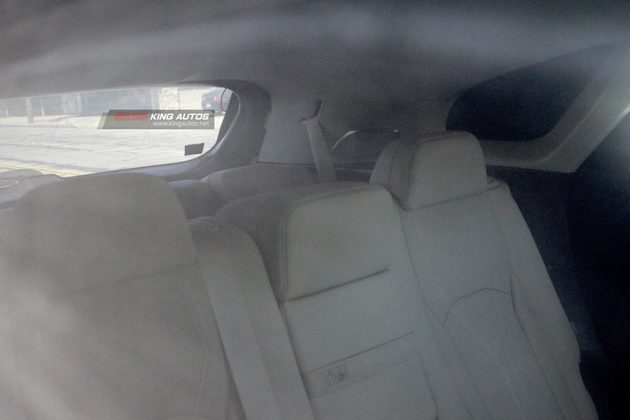 Lexus RX 7人版路试被捕获，第三排空间曝光！