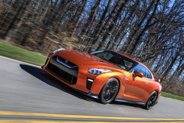 只需要不到20块就可以驾走 Nissan GT-R R35 ？