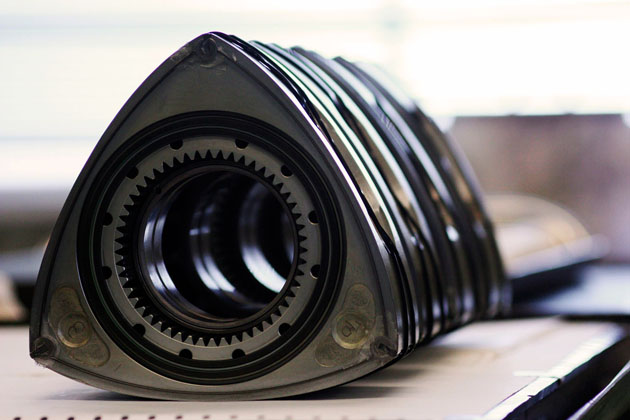 转子回归! Mazda 确定东京车展发表RX系列跑车!