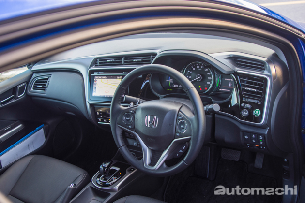 日本实拍： Honda Grace Hybrid 及 Fit Hybrid ！