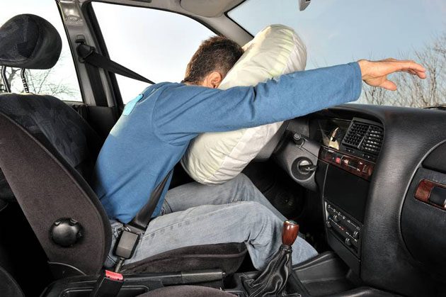 不绑 Seat Belt 再多安全配备也是枉然！