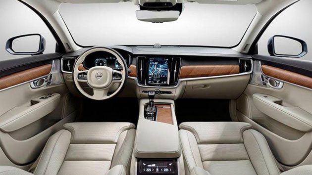 Volvo V40 确认开发,目标对准VW Golf!