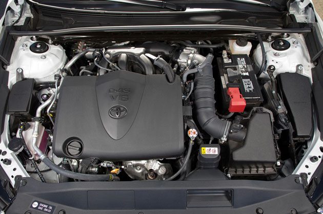 图为Camry 3.5 V6引擎