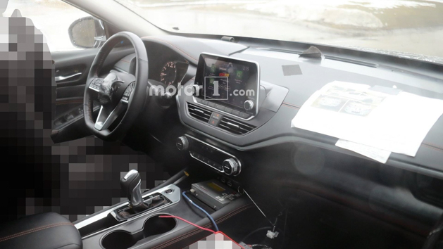 2019 Nissan Altima 内饰谍照曝光！