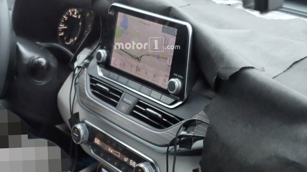 2019 Nissan Altima 内饰谍照曝光！