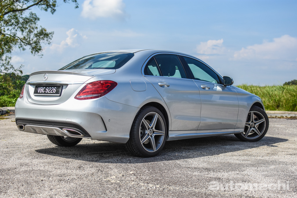 图库： Mercedes-Benz C200 AMG Line ，售价RM 254,888 ！
