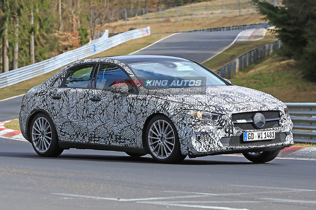 Mercedes-Benz A-Class Sedan 现身纽柏林赛道！