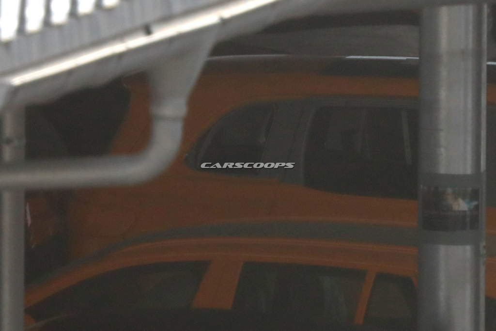 Mercedes-Benz GLB 外形曝光！或备有7人座！