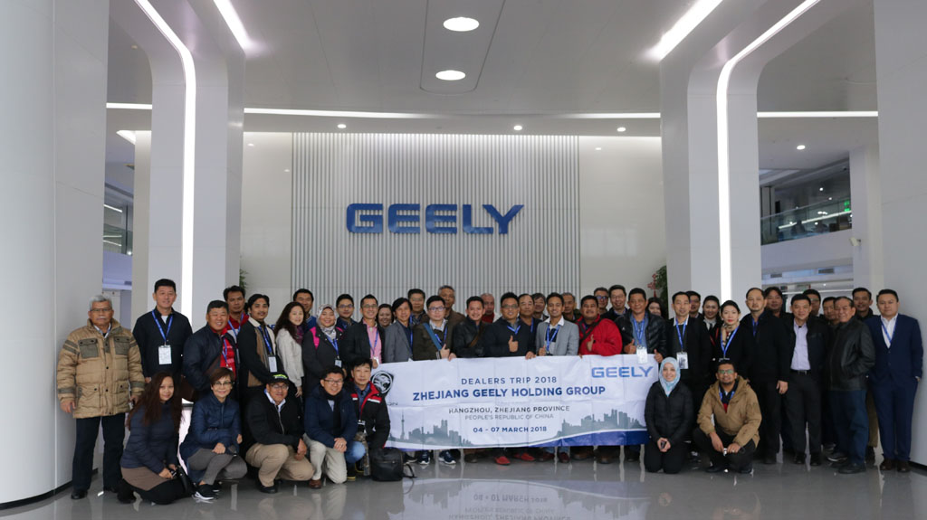 Proton 代表团参观 Geely 杭州湾研发中心！