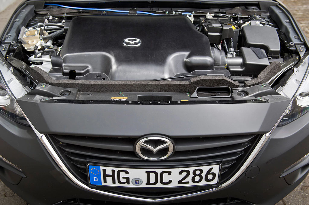 Mazda Skyactiv-X 获得 2018 Edison Awards 创新金奖！